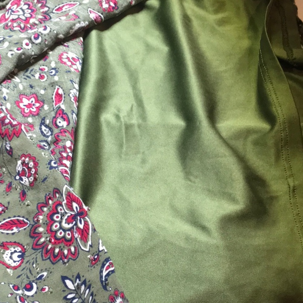 Torrid green Paisley Dress size 2 (2XL) EUC - Picture 3 of 6